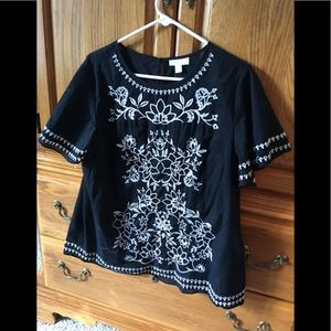 Embroidered tunic
